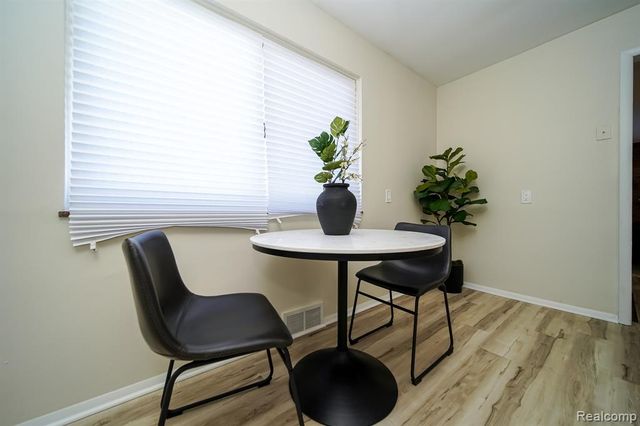 14670 Shirley Avenue, Warren, MI 48089