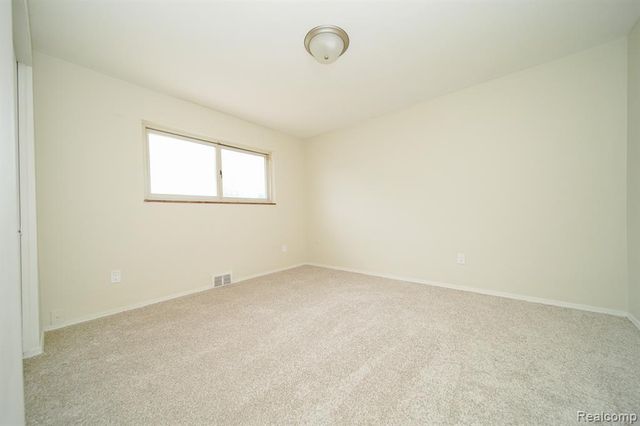 14670 Shirley Avenue, Warren, MI 48089