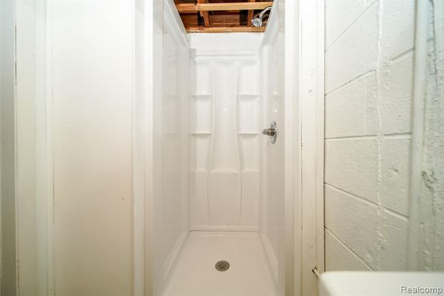 14670 Shirley Avenue, Warren, MI 48089