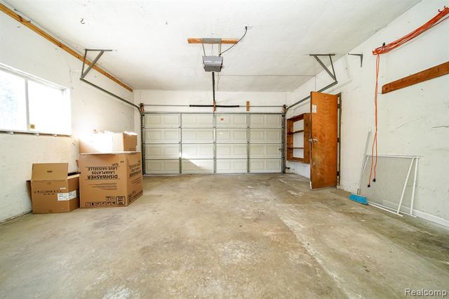 14670 Shirley Avenue, Warren, MI 48089