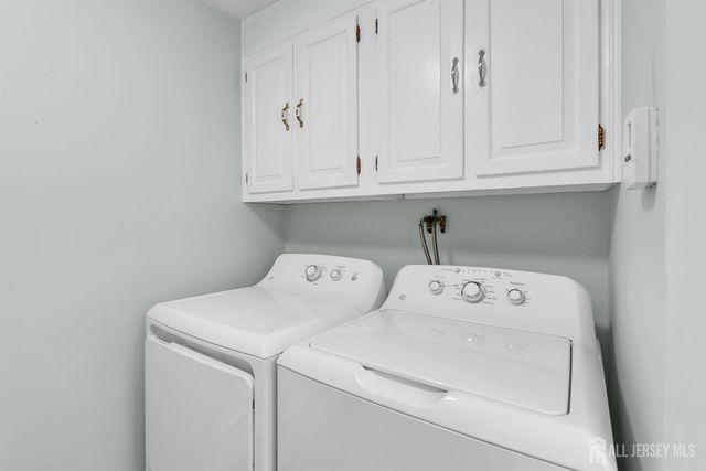 288 Sudbury Lane C, Jamesburg, NJ 08831