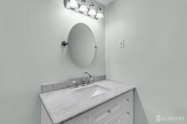 288 Sudbury Lane C, Jamesburg, NJ 08831