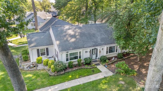 288 Sudbury Lane C, Jamesburg, NJ 08831