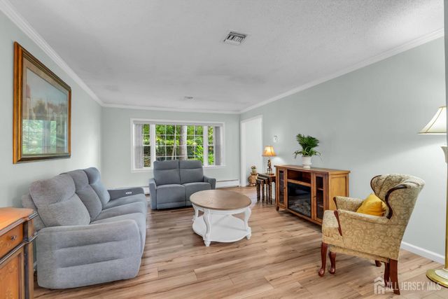 288 Sudbury Lane C, Jamesburg, NJ 08831
