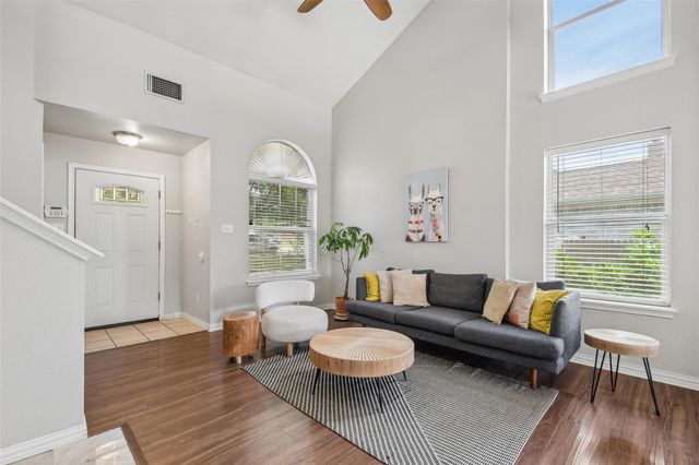 1110 Brashear LN, Cedar Park, TX 78613
