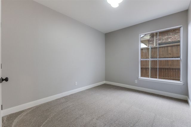 2106 Fair Oaks Circle, Corinth, TX 76210