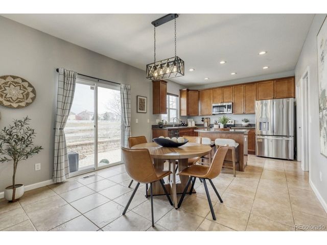 1310 S Duquesne Cir, Aurora, CO 80018
