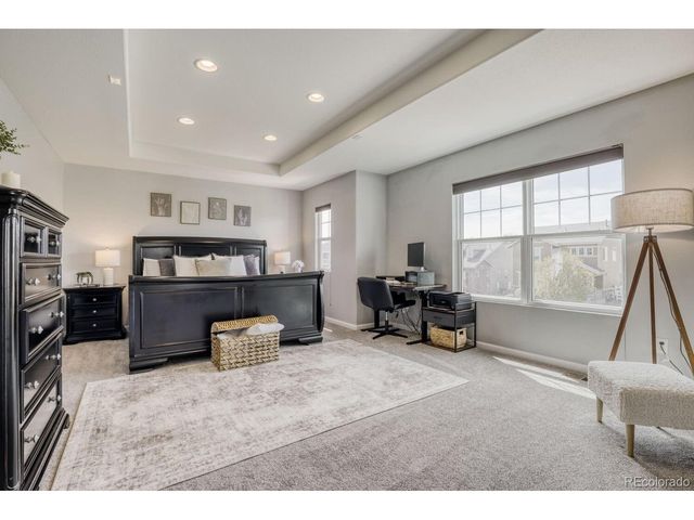 1310 S Duquesne Cir, Aurora, CO 80018