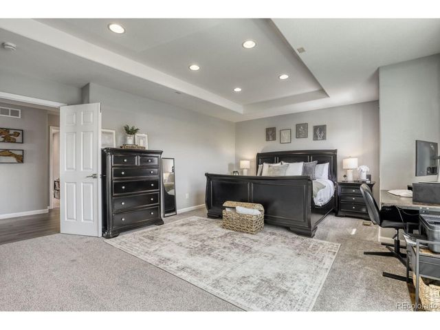 1310 S Duquesne Cir, Aurora, CO 80018