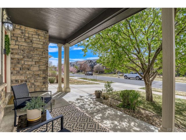 1310 S Duquesne Cir, Aurora, CO 80018