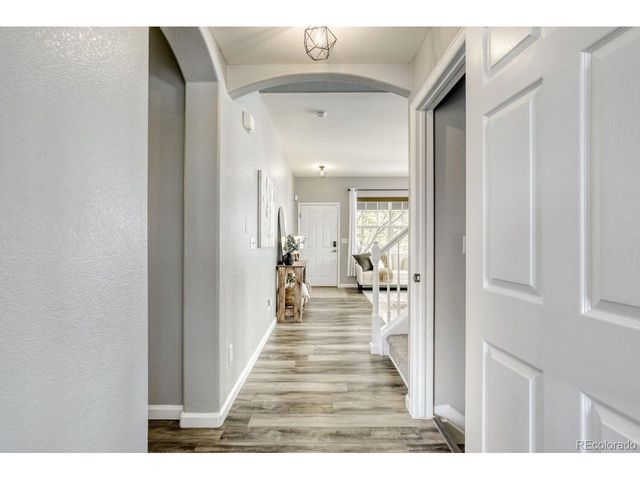 1310 S Duquesne Cir, Aurora, CO 80018