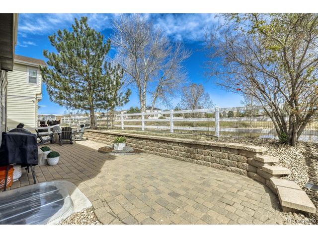 1310 S Duquesne Cir, Aurora, CO 80018