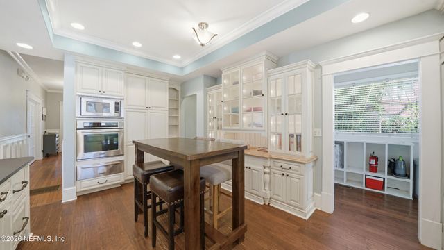 1405 CHALLEN Avenue, Jacksonville, FL 32205