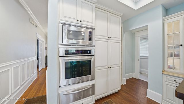 1405 CHALLEN Avenue, Jacksonville, FL 32205