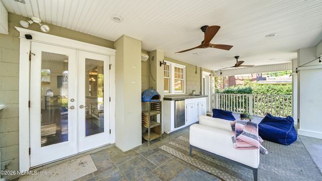 1405 CHALLEN Avenue, Jacksonville, FL 32205