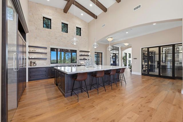 9688 Clos Du Lac Cir, Loomis, CA 95650