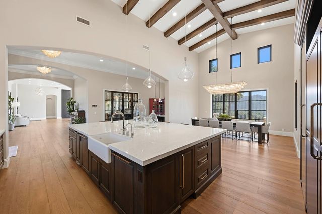 9688 Clos Du Lac Cir, Loomis, CA 95650