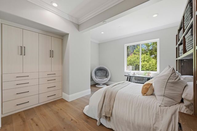 9688 Clos Du Lac Cir, Loomis, CA 95650
