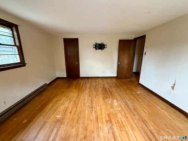 400 Divinity Street, Bristol, CT 06010