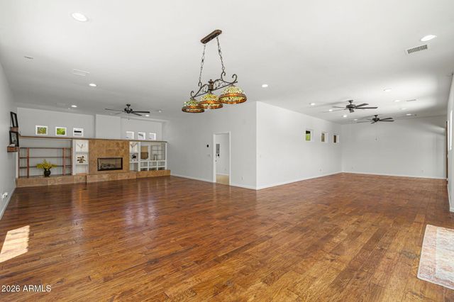 9537 W ELECTRA Lane, Peoria, AZ 85383