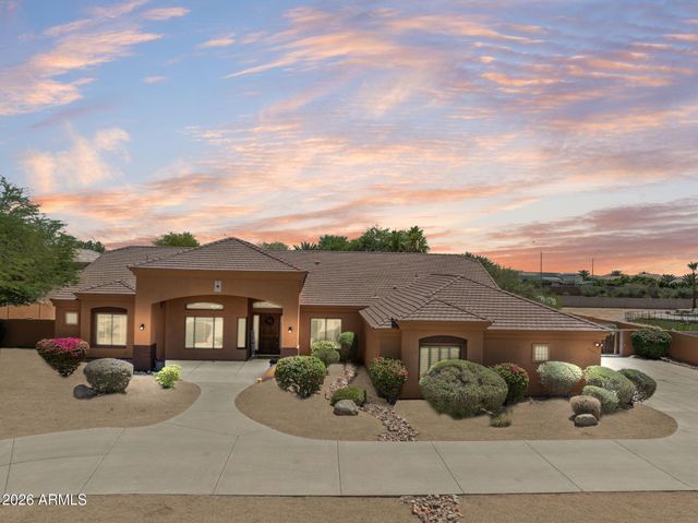 9537 W ELECTRA Lane, Peoria, AZ 85383