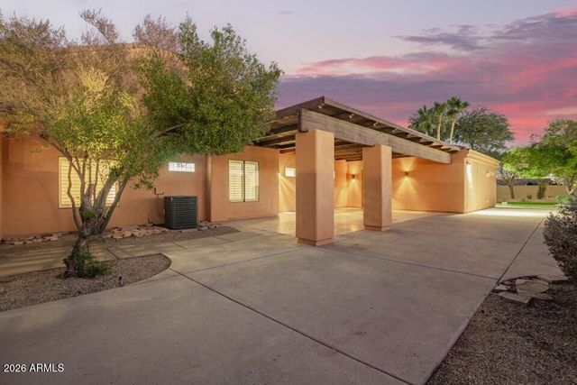 9537 W ELECTRA Lane, Peoria, AZ 85383