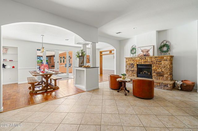 9537 W ELECTRA Lane, Peoria, AZ 85383