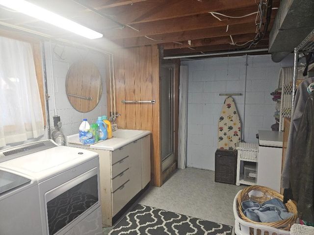 1506 Sunset Drive, Belle Plaine, IA 52208