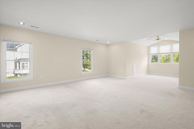 16907 HARBOUR TOWN DR, Ashton, MD 20861