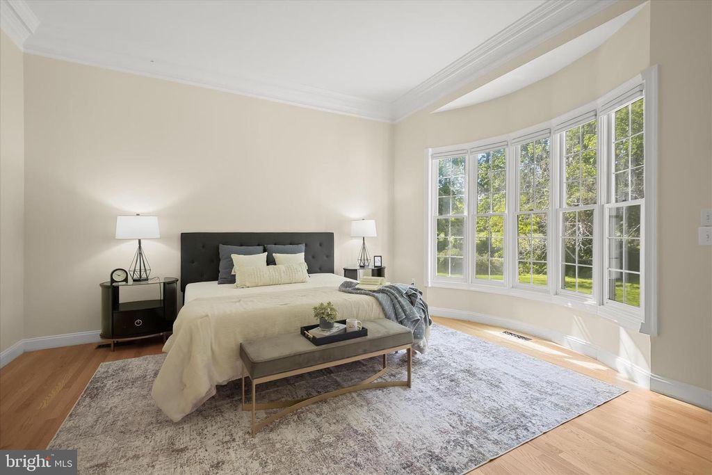 Image 36 of property listing at 16907 HARBOUR TOWN DR, Ashton, MD 20861