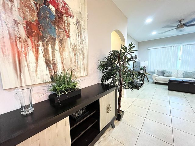 137 NAVIGATION CIRCLE, Osprey, FL 34229