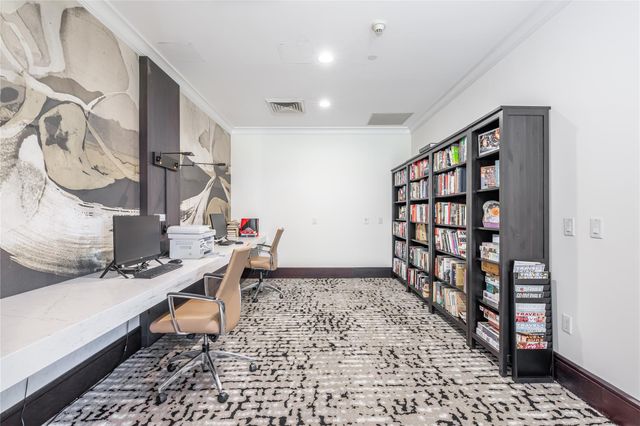 610 W Las Olas Blvd 1221N, Fort Lauderdale, FL 33312