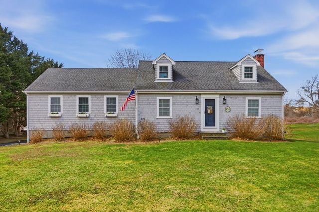 403 Valley Road, Middletown, RI 02842