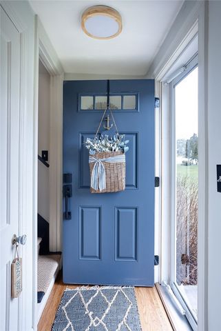 403 Valley Road, Middletown, RI 02842