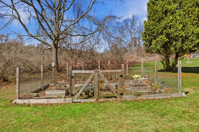 403 Valley Road, Middletown, RI 02842