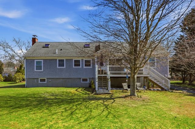 403 Valley Road, Middletown, RI 02842