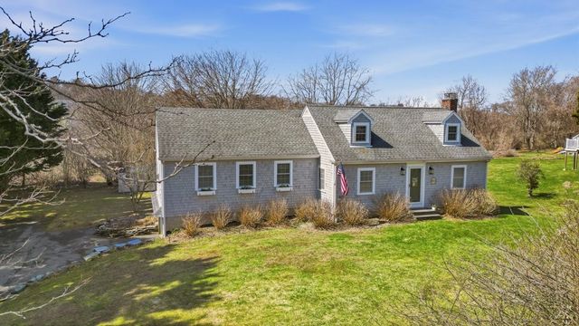 403 Valley Road, Middletown, RI 02842