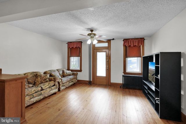 124 ORANGE ST, Wrightsville, PA 17368
