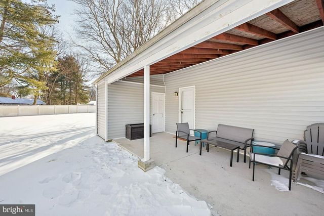 8 LANCIA PL, Lindenwold, NJ 08021