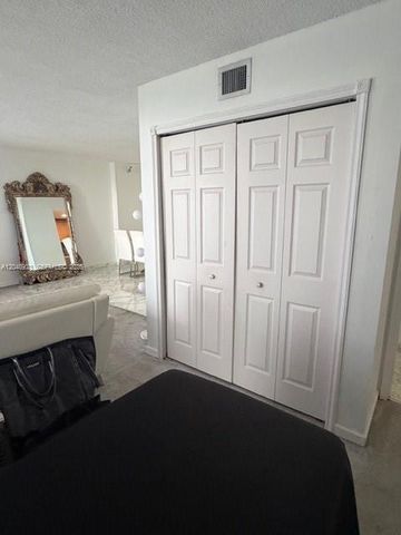 100 Bayview Dr 1208, Sunny Isles Beach, FL 33160