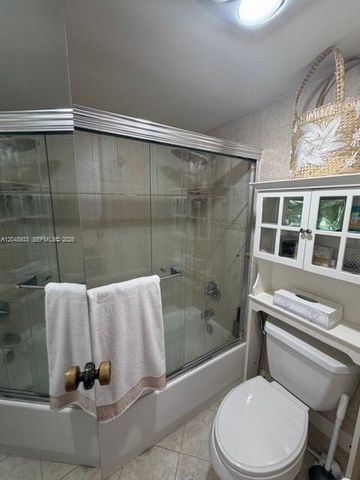 100 Bayview Dr 1208, Sunny Isles Beach, FL 33160