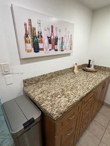 100 Bayview Dr 1208, Sunny Isles Beach, FL 33160