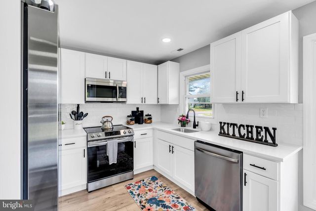 63 BUTTERCUP LN, Willingboro, NJ 08046
