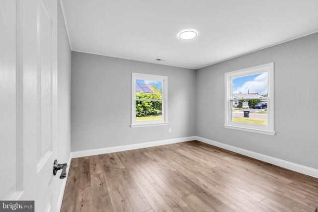 63 BUTTERCUP LN, Willingboro, NJ 08046