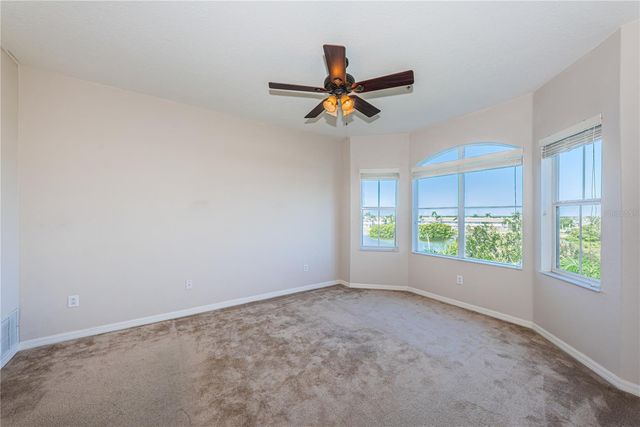 4324 SPINNAKER COVE LANE, Tampa, FL 33615