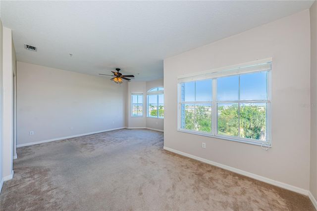 4324 SPINNAKER COVE LANE, Tampa, FL 33615