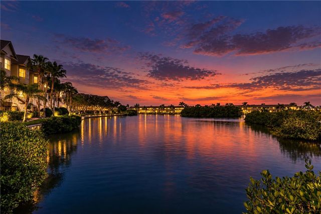 4324 SPINNAKER COVE LANE, Tampa, FL 33615