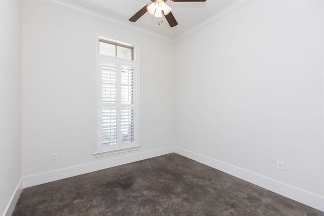 1914 Sugar Cane Ln, Baton Rouge, LA 70810