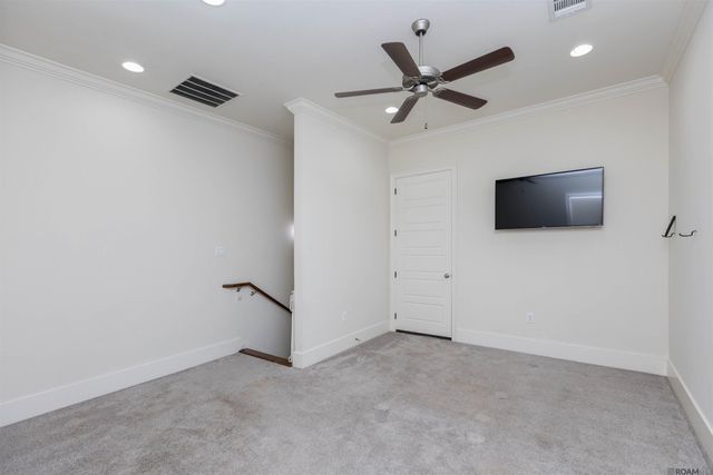 1914 Sugar Cane Ln, Baton Rouge, LA 70810