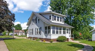 1100 English Boulevard, Marion, IA 52302